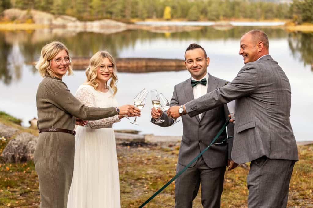 bryllupsfotografering høstbryllup vegårshei 48