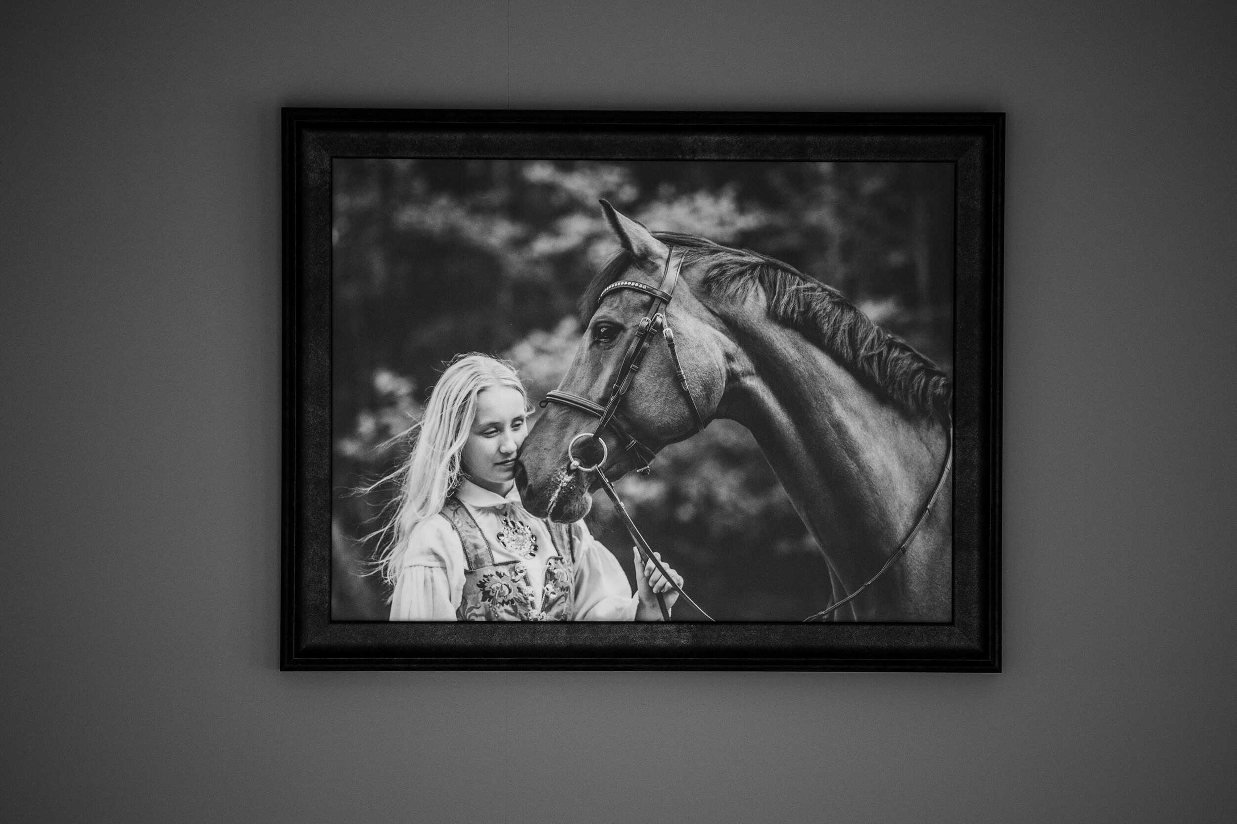 konfirmantfotograf gjerstad innramma bilde ama7214